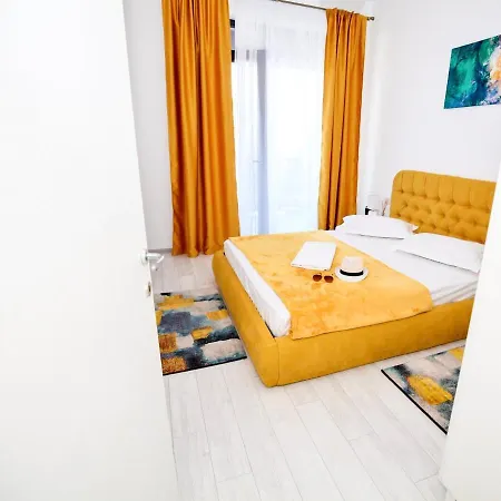 Yellow Flat Residence Apartament